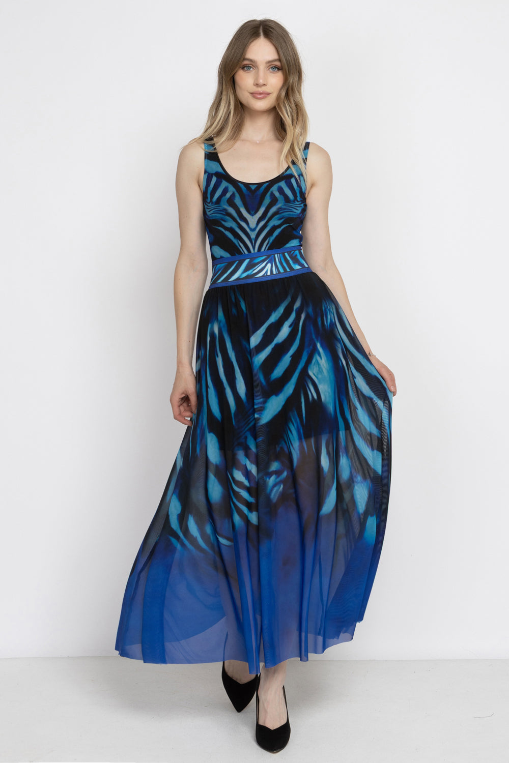 FLARED MESH SKIRT WITH MODAL LINING - SHADES OF BLUE JIORO ДЪЛГА ПОЛА ОТ МРЕЖА С ПОДПЛАТА ОТ МОДАЛ - SHADES OF BLUE JIORO