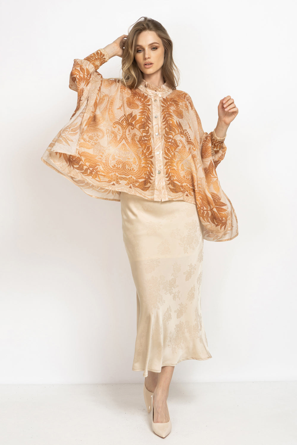 BEIGE SATIN SKIRT - ESSENTIALS JIORO САТЕНЕНА МИДИ ПОЛА В БЕЖОВО - ESSENTIALS JIORO