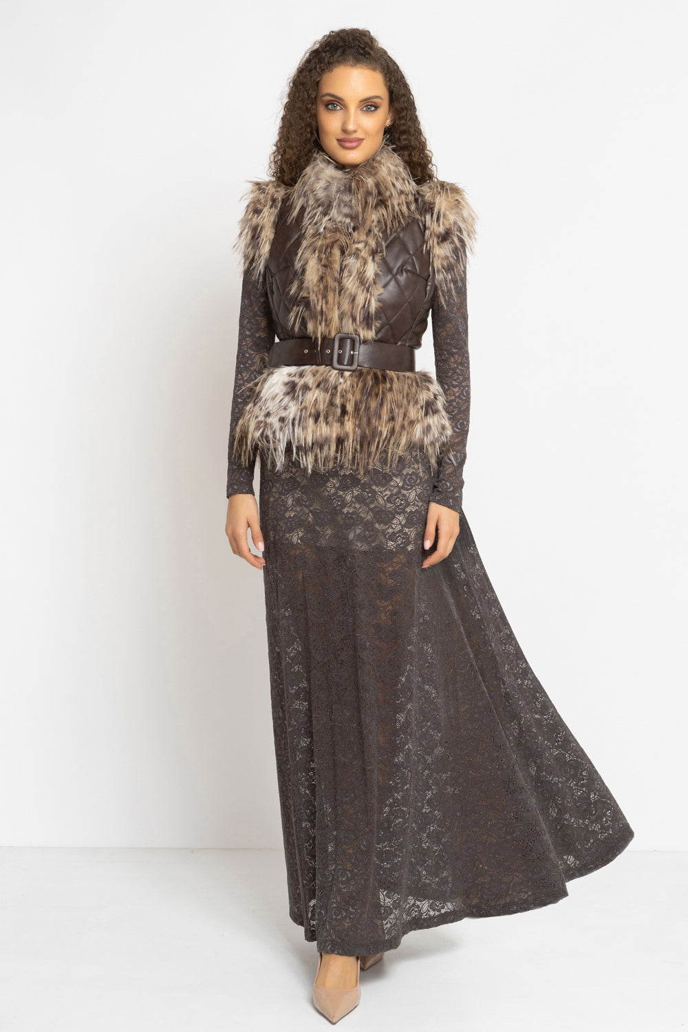 LEATHER-EFFECT GILET WITH SERVAL FUR TEXTURE - ESSENTIALS JIORO ЕЛЕК С ЕФЕКТ НА КОЖА И ИМИТАЦИЯ НА КОСЪМ SERVAL - ESSENTIALS JIORO