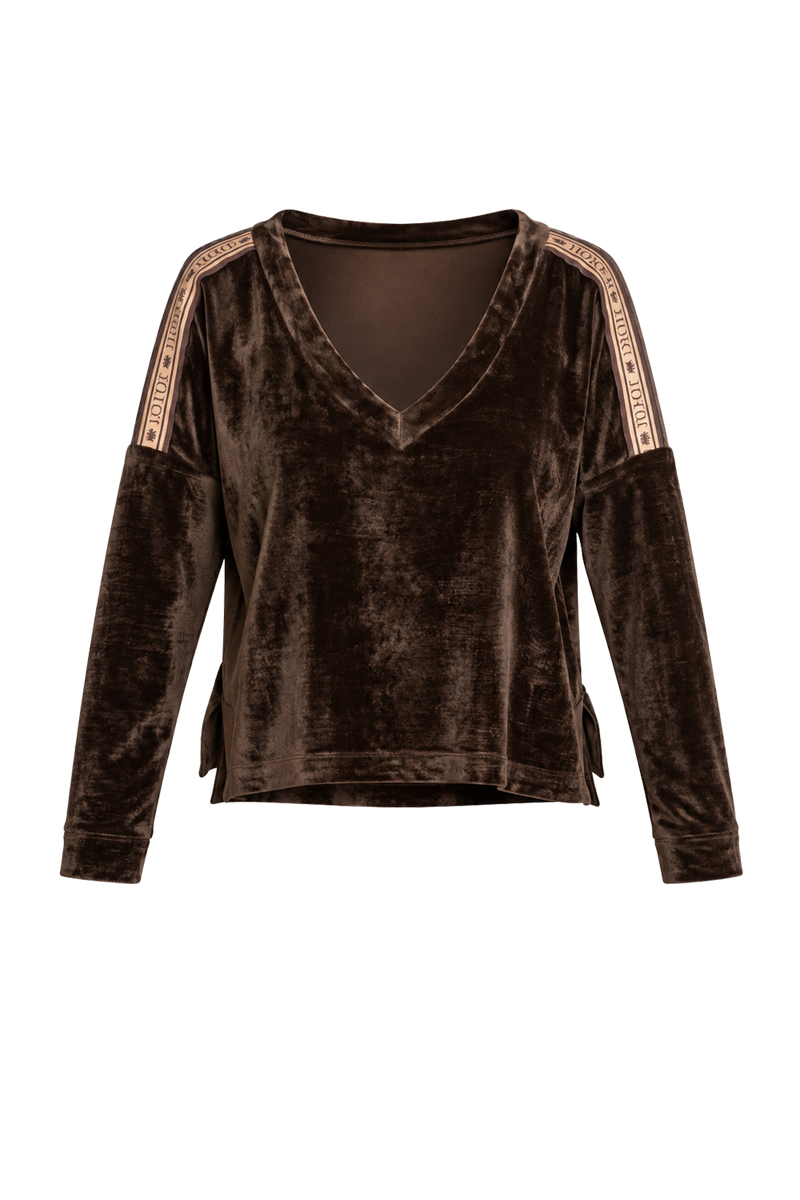 TRUFFLE RELAXED V-NECK VELVET TOP WITH MOCHA MOUSSE LOGO TRIM - ESSENTIALS