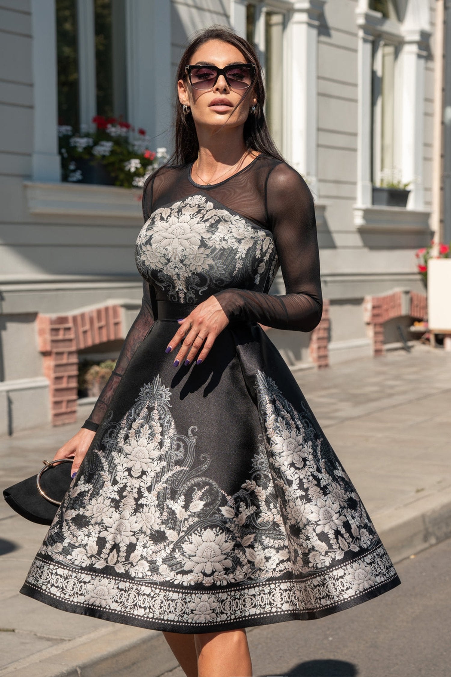 BLOUSE WITH PRINT - FROZEN LOTUS JIORO ВТАЛЕНА БЛУЗА С МРЕЖЕСТИ РЪКАВИ - FROZEN LOTUS JIORO